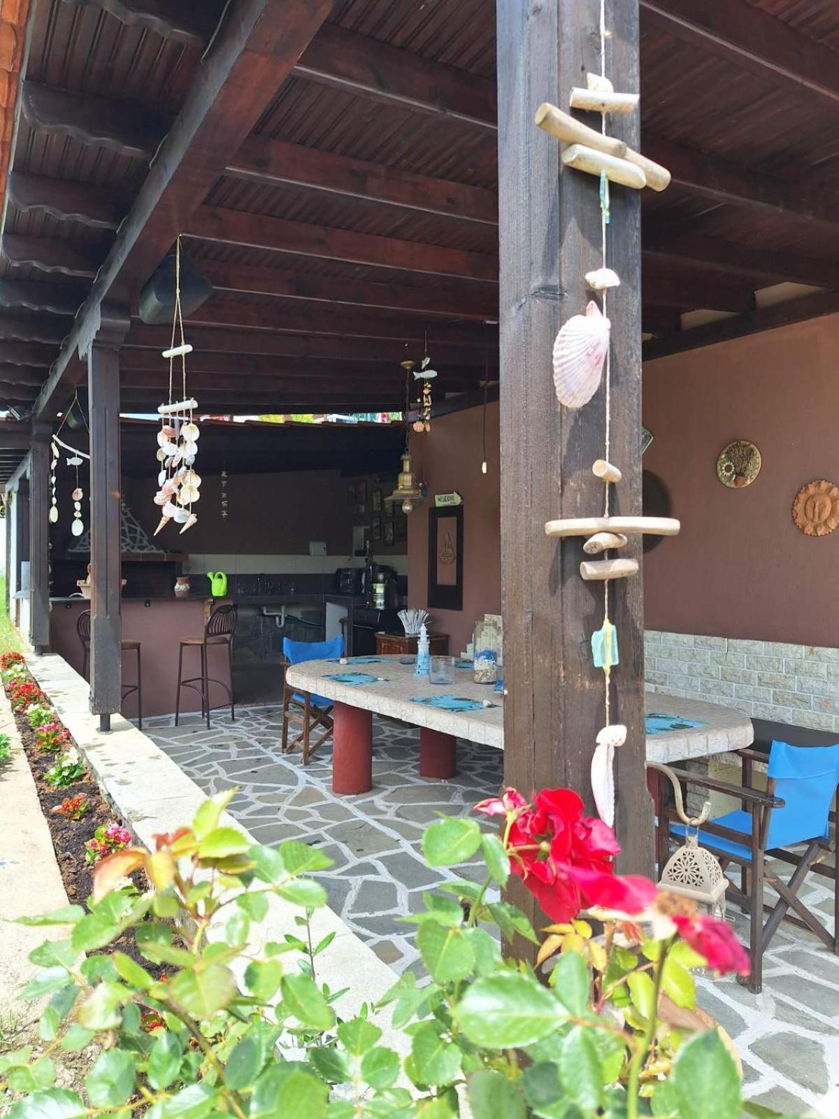 Roadhouse, Nilie Hospitality Mgmt Villa Flogita Ngoại thất bức ảnh